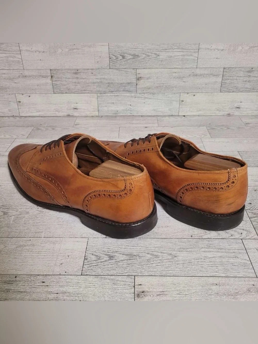 Allen Edmonds men’s allen